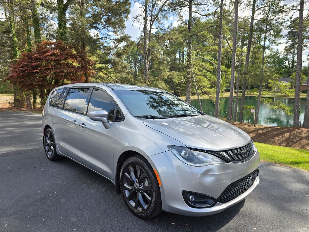 2019 Chrysler Pacifica Touring Plus