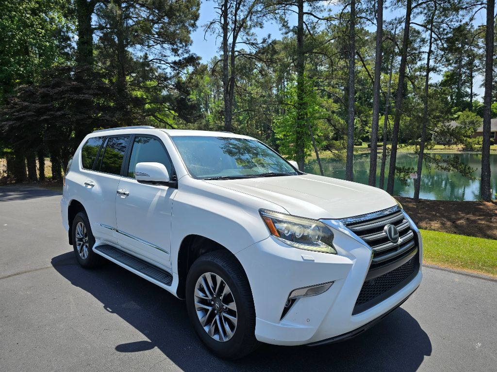 2017 Lexus GX 460 460 Luxury's photo