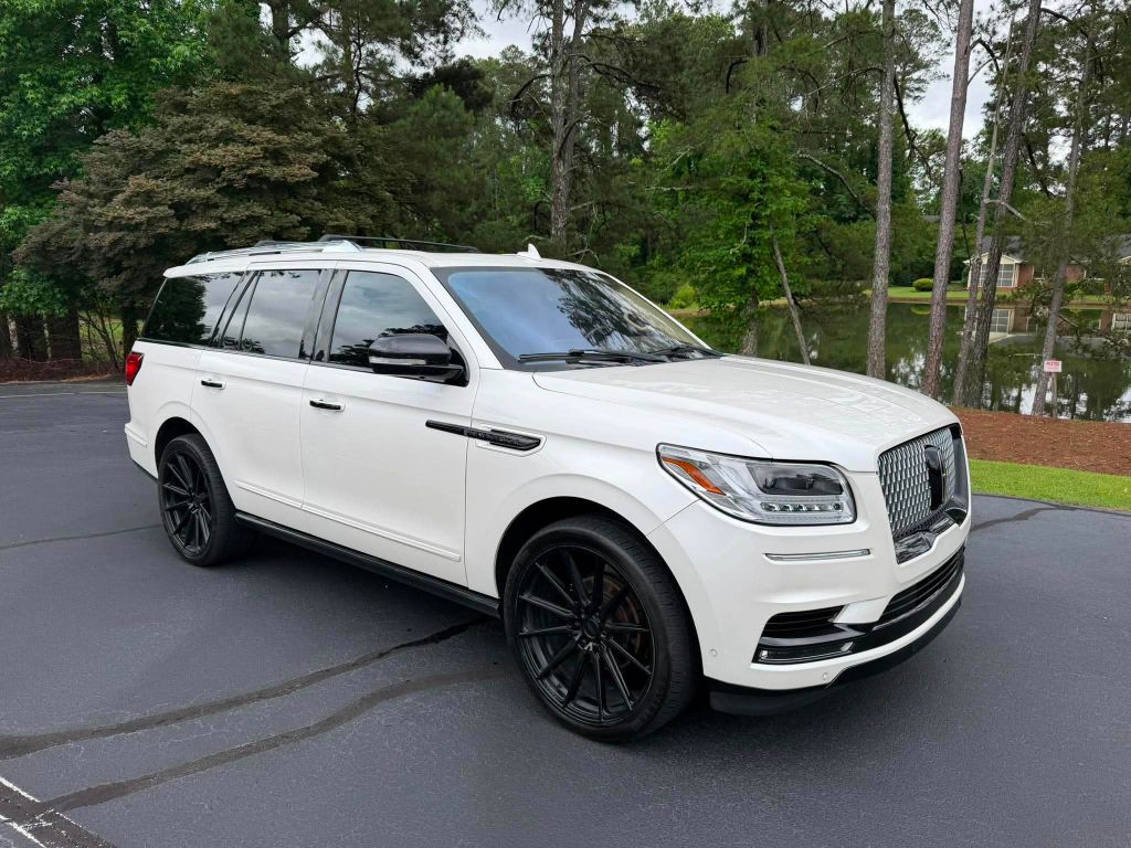 2018 Lincoln Navigator Reserve 4WD's photo